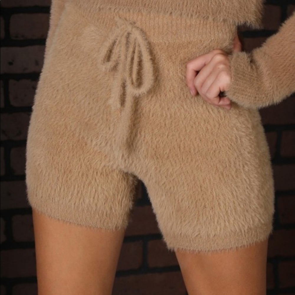 🤎NWT EXTREMELY SOFT and Comfy shorts